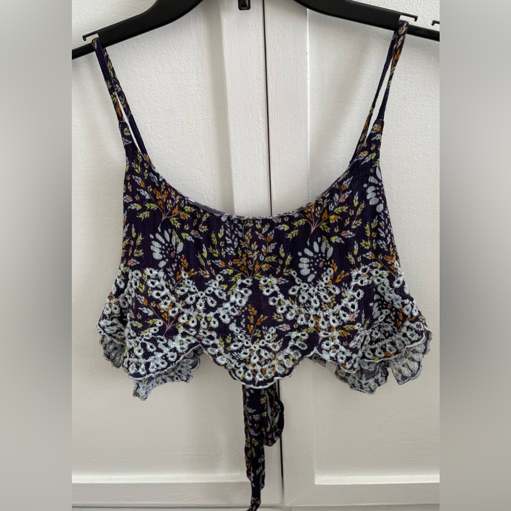 Intimately Free People Crop Tank Eyelet Crochet Self Bra Scalloped Hem Tie Back